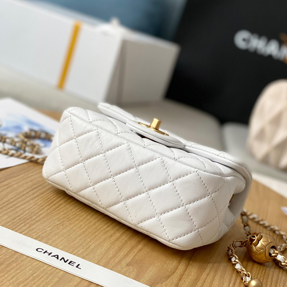 Ch**el pearl crush bag