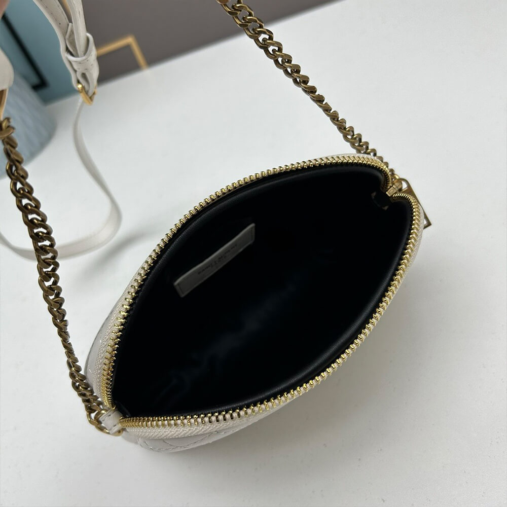 Y51 gaby zipped pouch in quilted lambskin