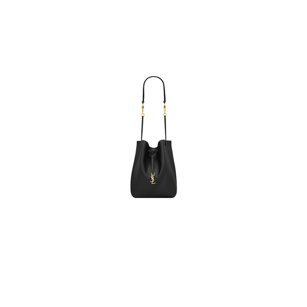Y51 paris vii pochon in lambskin